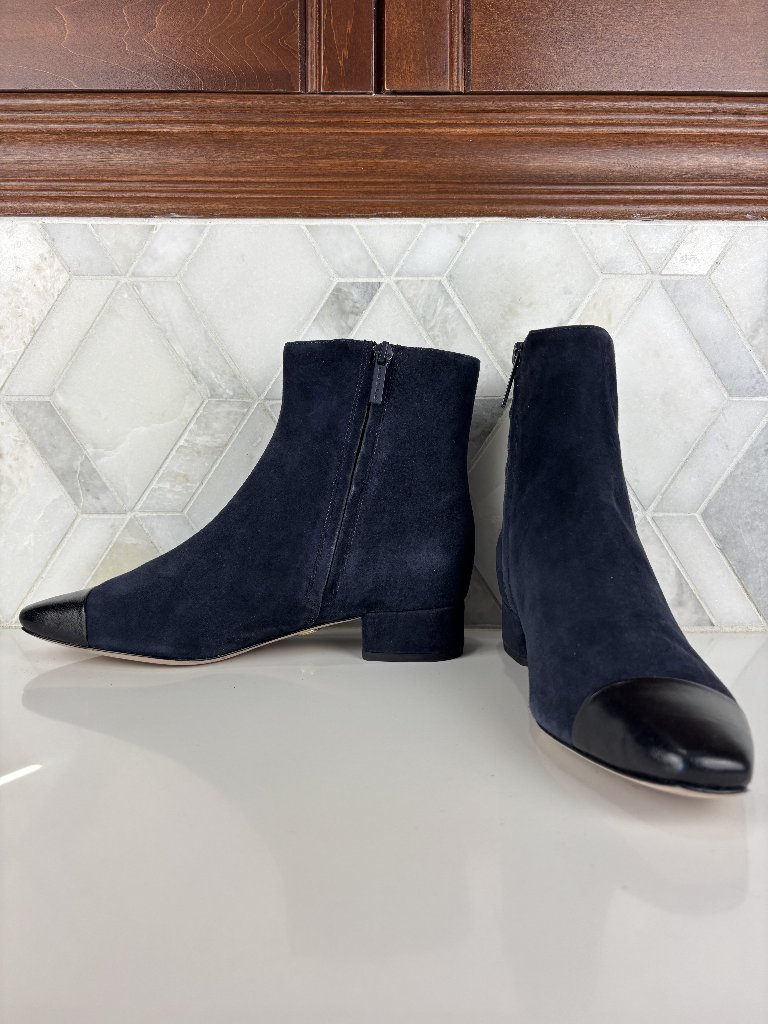 7.5 Veronica Beard Cecile Ankle Boot Cap Toe Block Heel Suede Leather Flat Toe